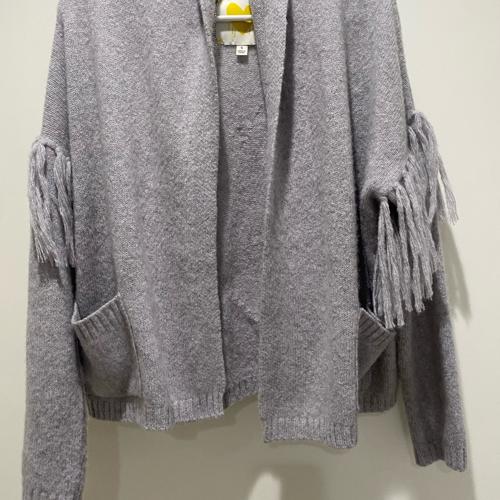 Kerri Rosenthal Cali Beau-Lero Cashmere Heart Sweater in Platinum. - Picture 2 of 4